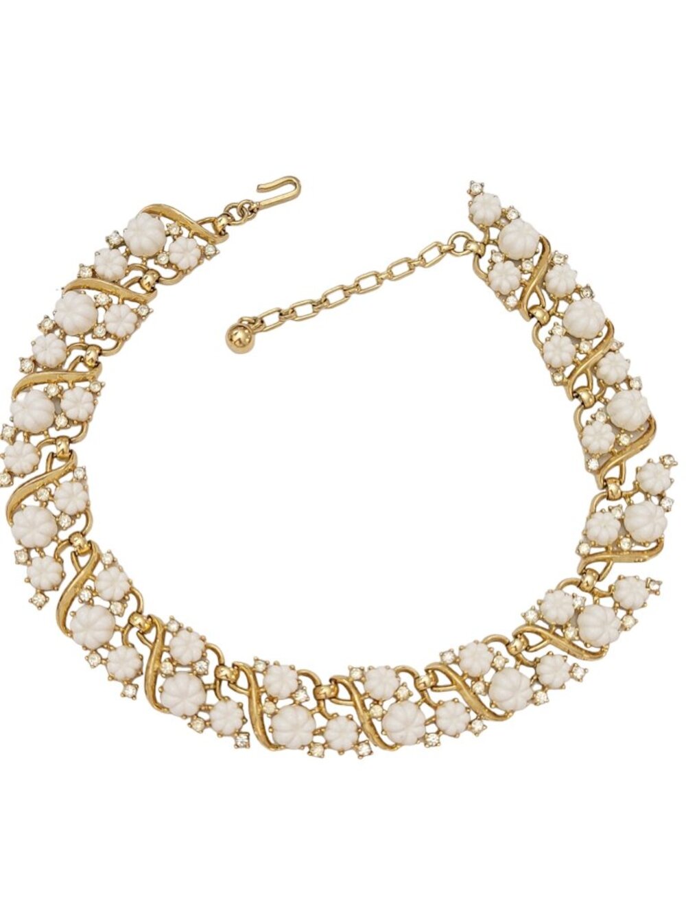 Trifari Goldtone White Molded Lucite Plastic Flower Clear Rhinestone Choker K434